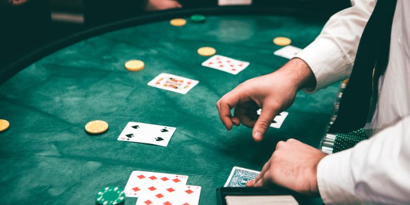 777LOC - Cổng Game Bài Đổi Thưởng Hàng Đầu Việt Nam 2025 3 Thử ngay Tiến Lên, Baccarat, Rồng Hổ, Mậu Binh – đủ mọi cấp độ!