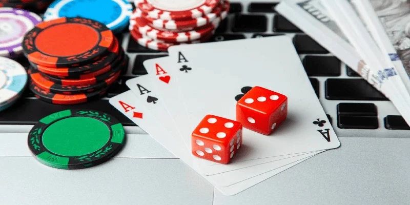 988BET - Nơi Quy Tụ Những Trò Chơi Bài Hot Nhất Thị Trường 3 Thống kê các tựa game bài cực hot tại nhà cái 988BET