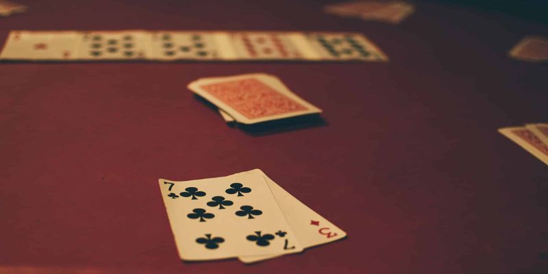88GOALS – Địa Chỉ Cực Hot Cho Game Bài Đổi Thưởng Nhanh! 2 Đây là trò bài so điểm giữa hai cửa: Player và Banker